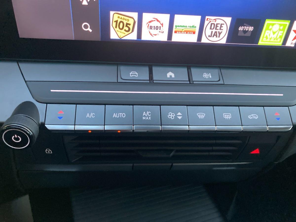 OPEL Astra 1.6 phev Elegance 180cv at8