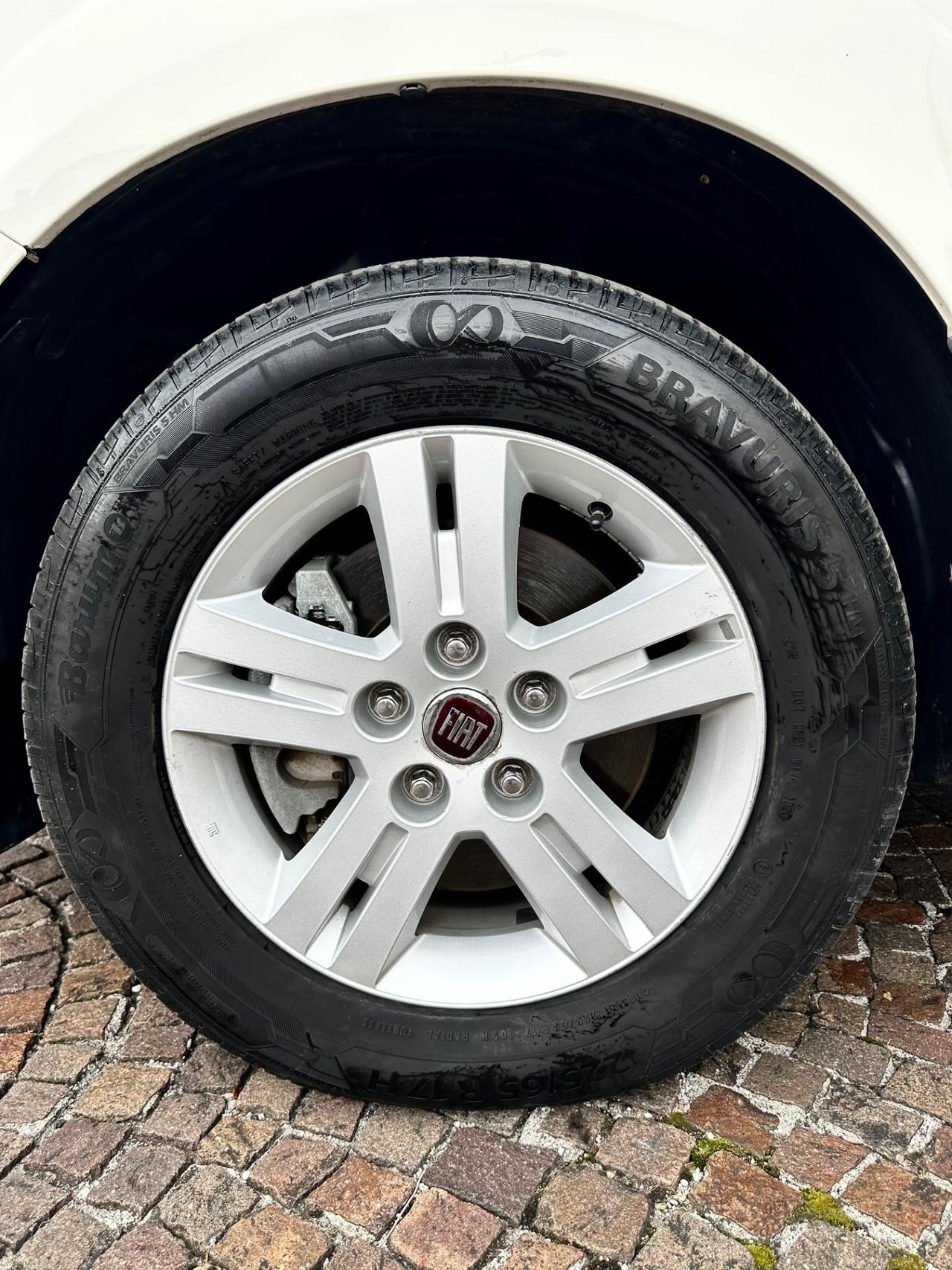 Fiat Freemont 2.0Multijet 170Cv -7 POSTI - Tetto panoramico