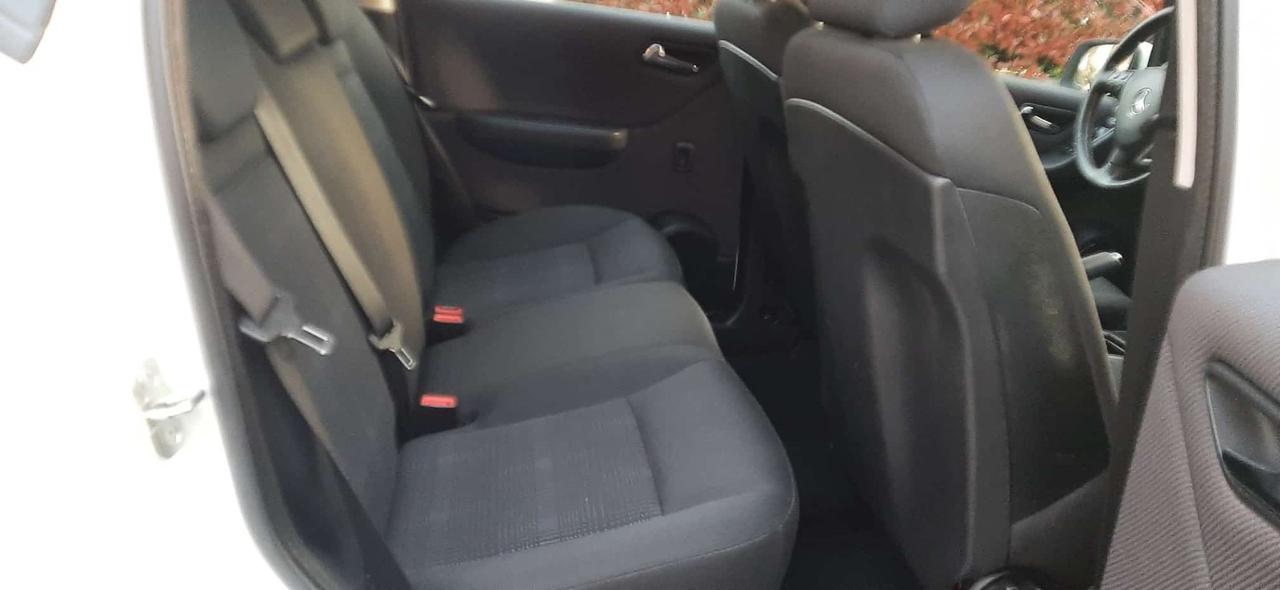 Mercedes-benz A 160 BlueEFFICIENCY Avantgarde