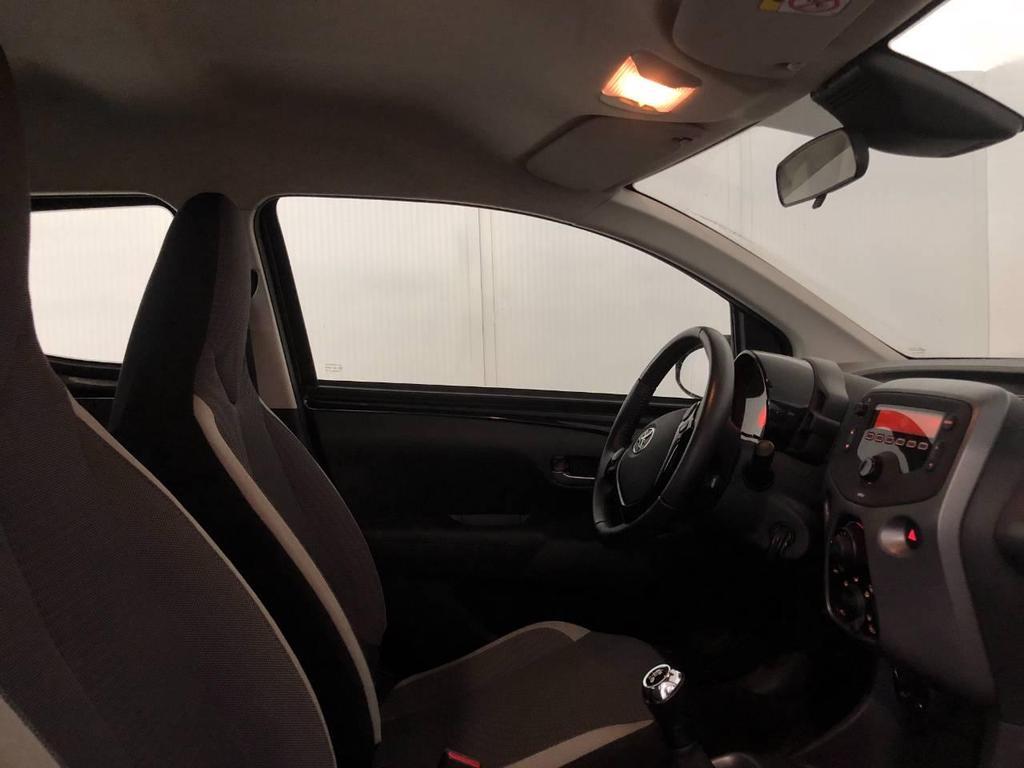 Toyota Aygo 5 Porte 1.0 VVT-i x-cool