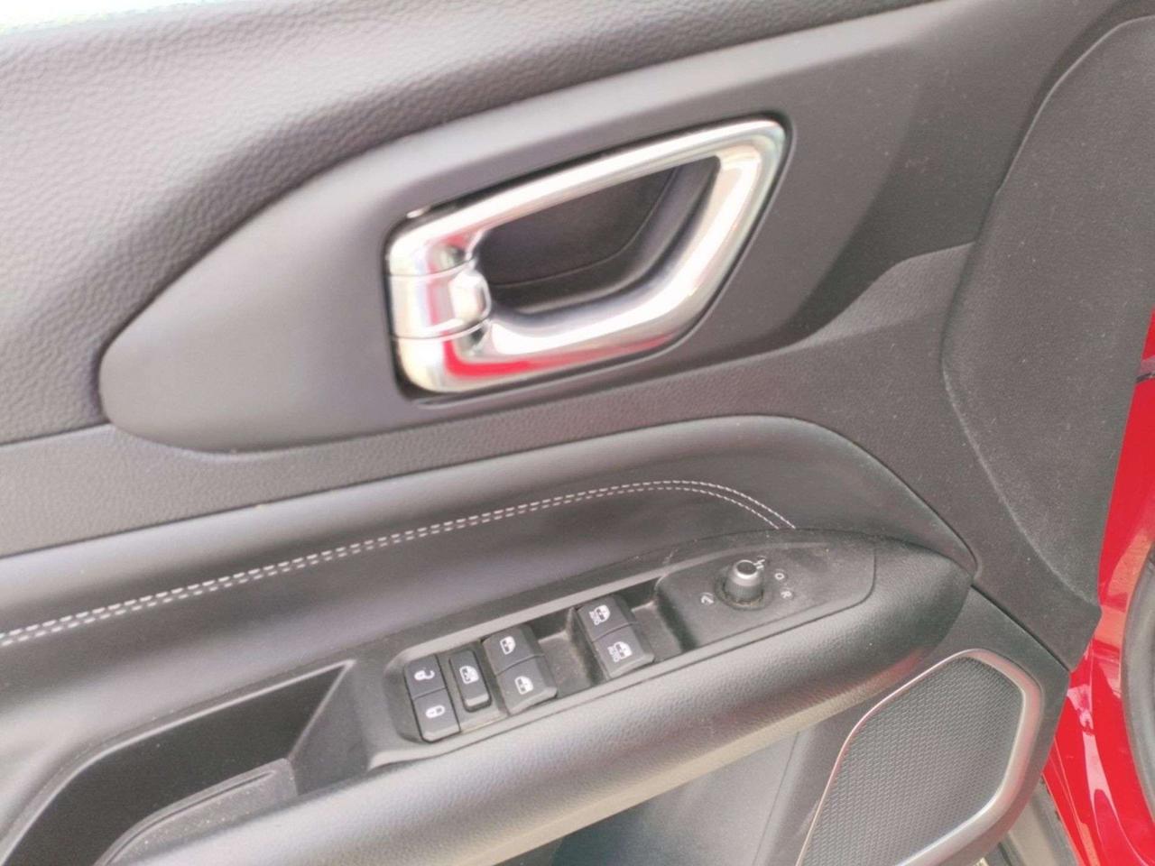 Jeep Compass JEEP Compass 1.3 Turbo T4 190 CV PHEV AT6 4xe Bus