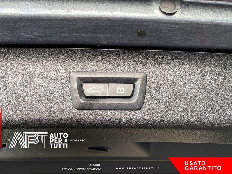 BMW Serie 5 530d Touring xdrive Luxury 265cv auto