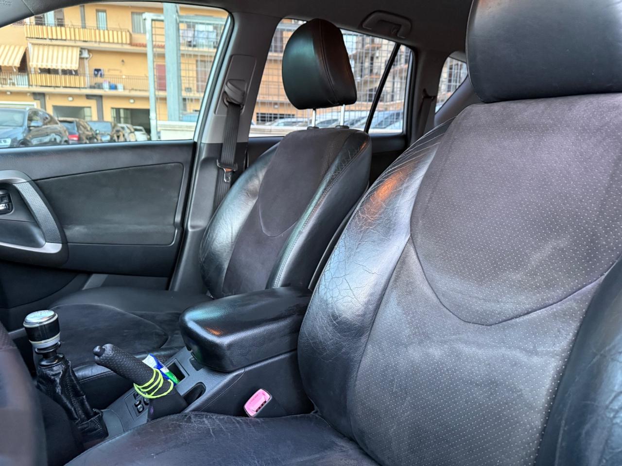 Toyota RAV 4 RAV4 2.2 D-4D 150 CV 4x4