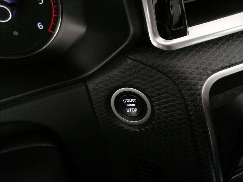 Land Rover Range Rover Velar 2.0d i4 240cv auto my19