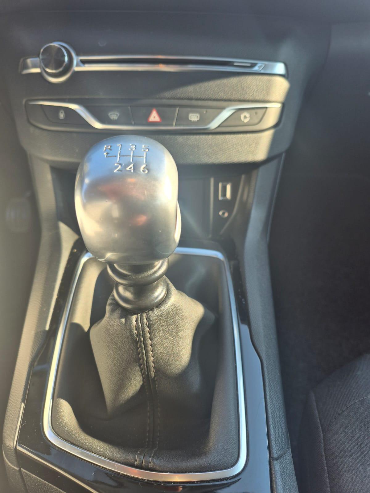 Peugeot 308 120 SW Allure TAGLIANDI PEUGEOT