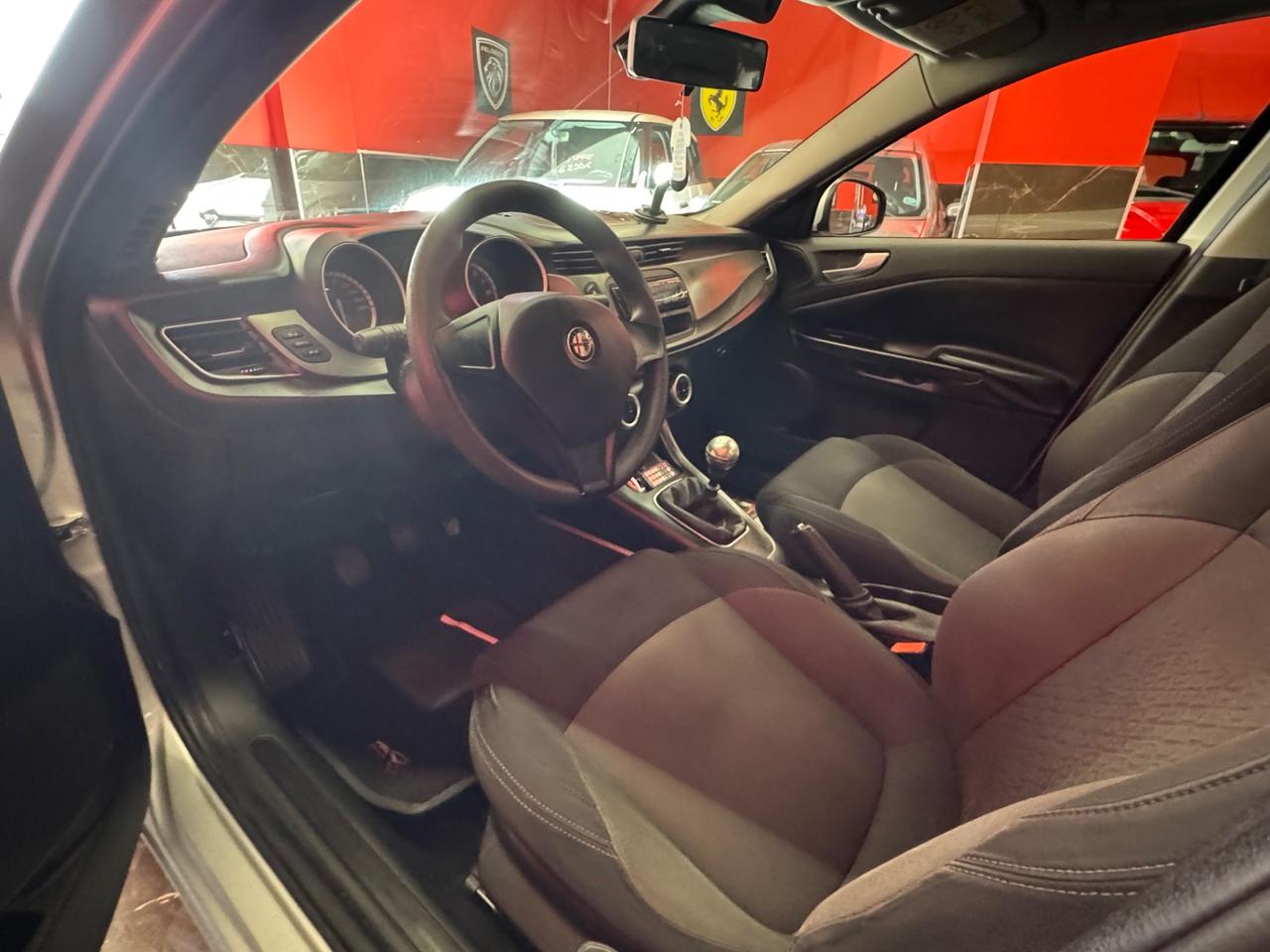 Alfa Romeo Giulietta 1.4 Turbo MultiAir con impianto a metano