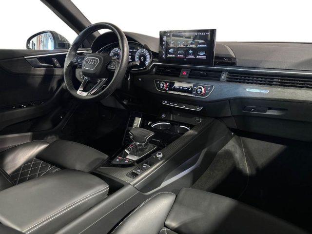 AUDI A5 Cabrio 40 TFSI quattro S tronic S line edition