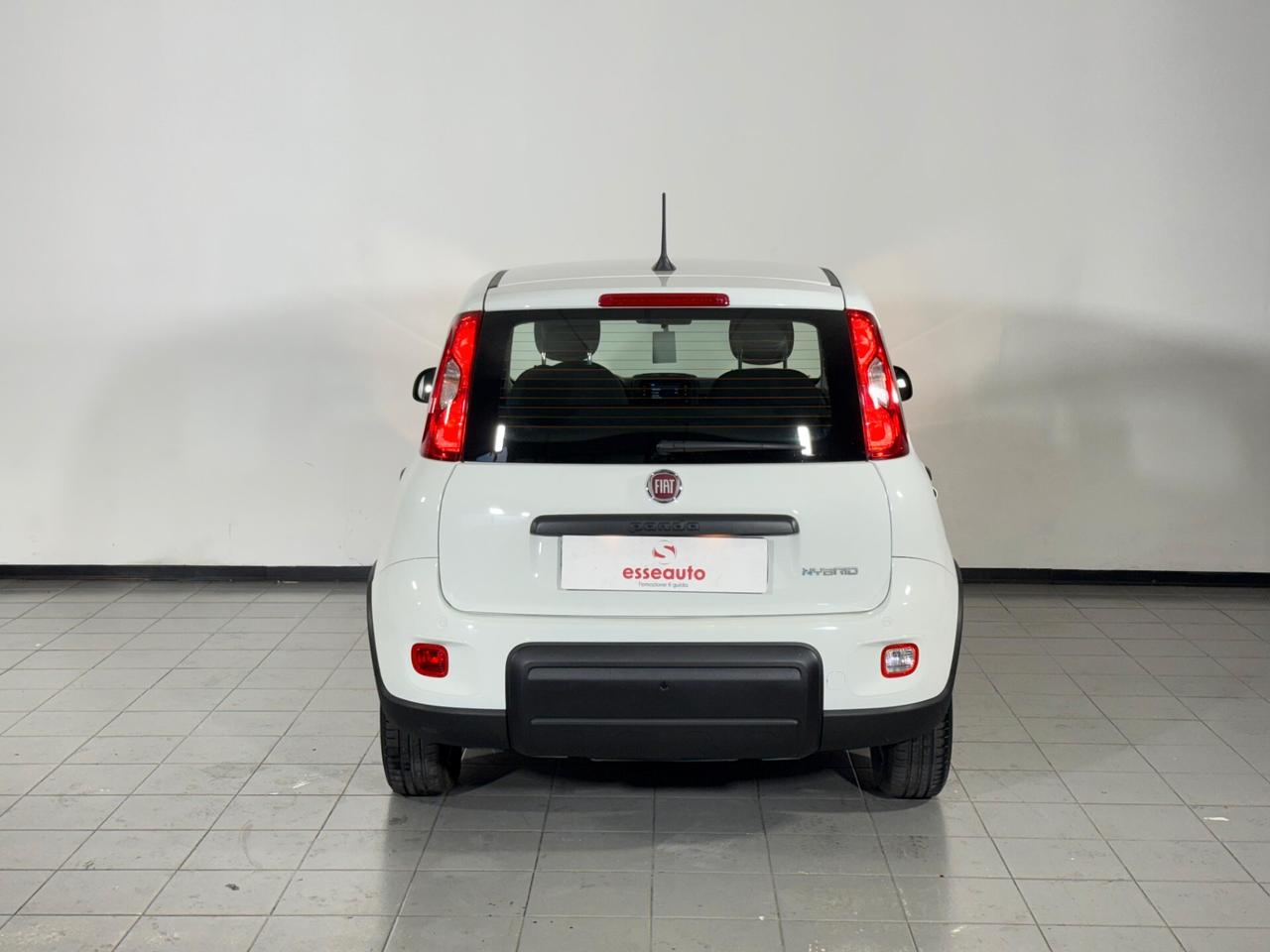 Fiat Panda 1.0 FireFly S&S Hybrid IVA ESPOSTA
