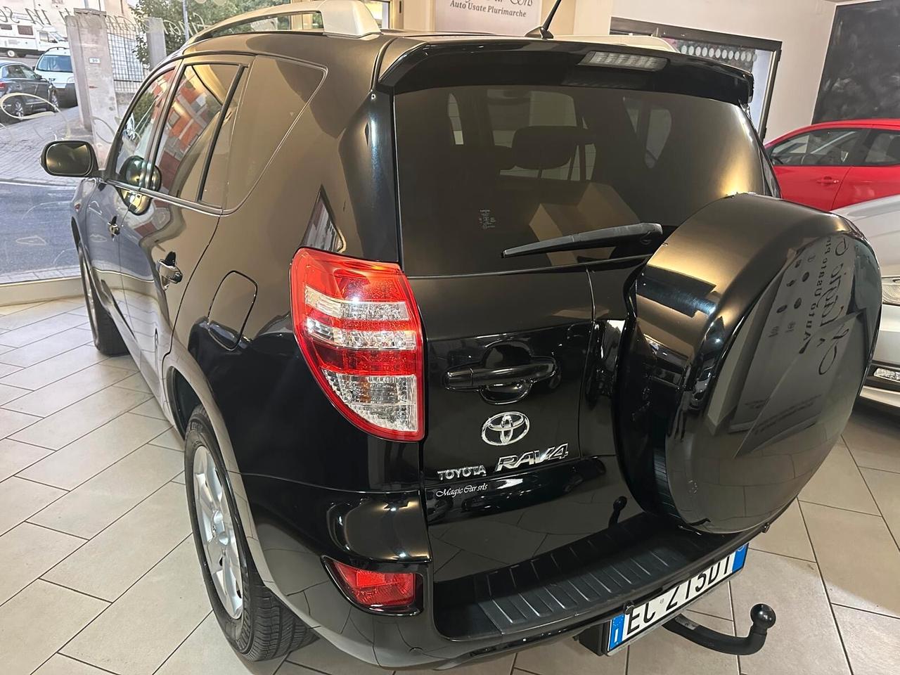 Toyota RAV 4 RAV4 Crossover 2.2 D-4D 150 CV DPF Exclusive