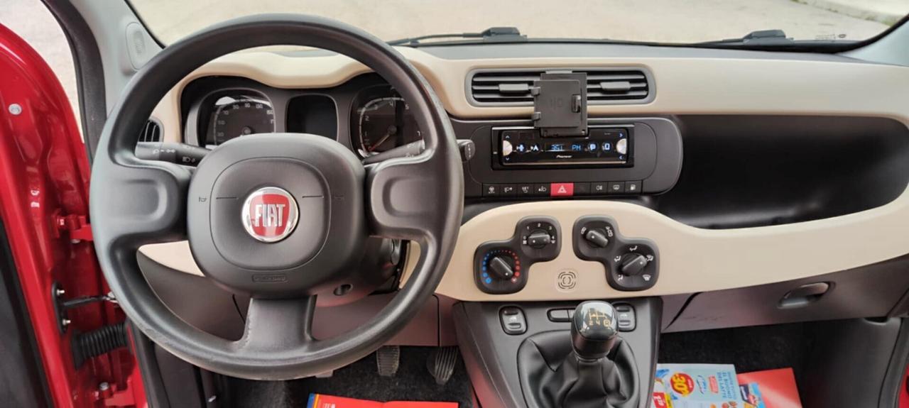 Fiat Panda 0.9 TwinAir Turbo Natural Power Lounge