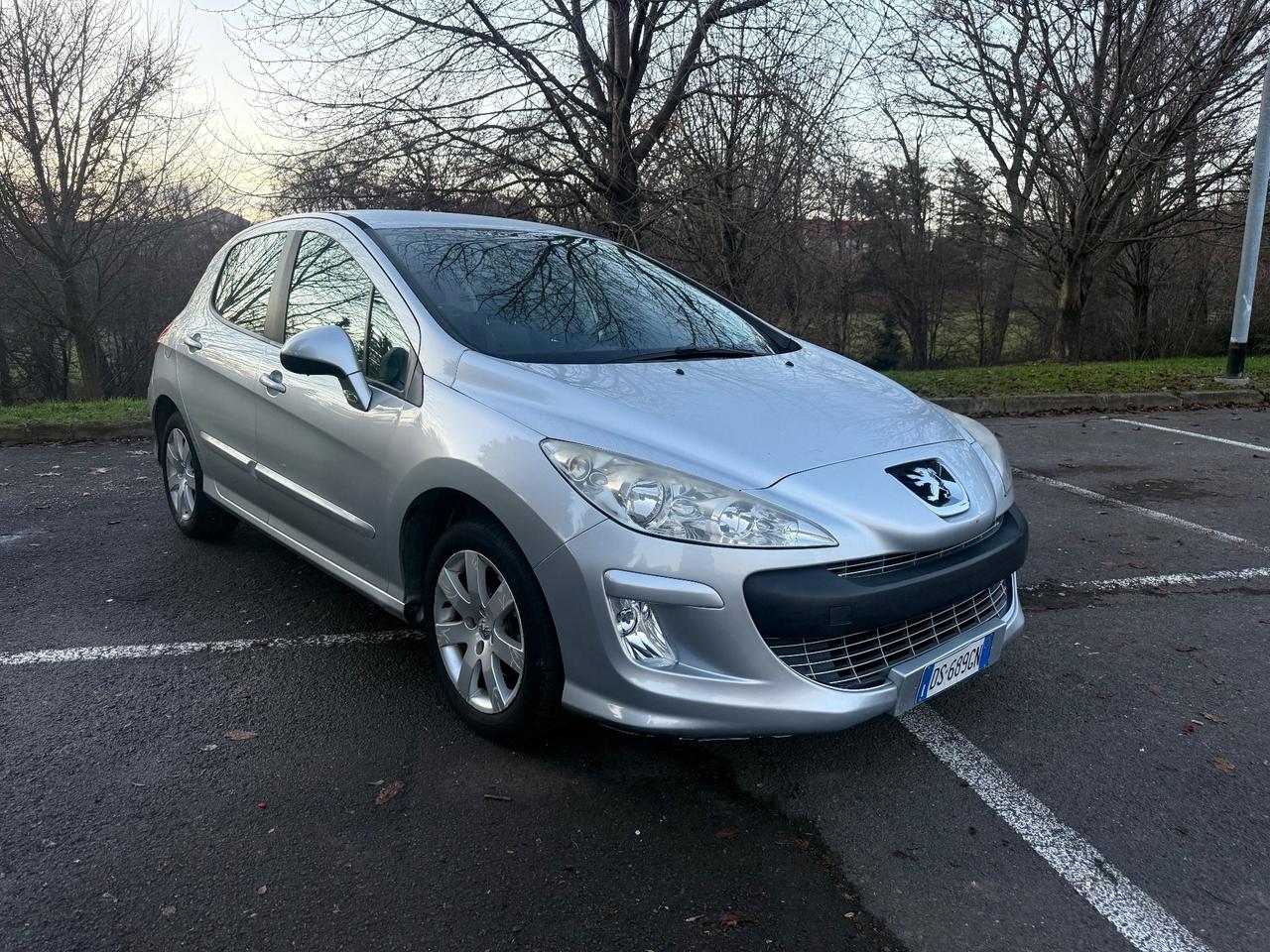 Peugeot 308 1.6 VTi 120CV 5p. Tecno