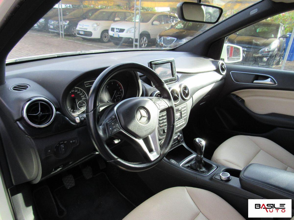MERCEDES - Classe B - 180 CDI Premium
