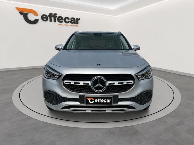 MERCEDES-BENZ GLA 200 d Automatic Business Extra