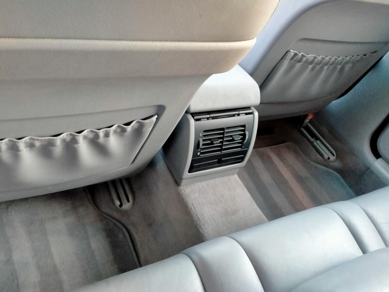BMW 528 i E39 ATTIVA 193CV TARGA ORIGINALE / INTERNI PELLE / TETTO / AUTOMATICA