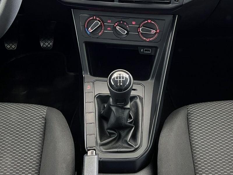 Volkswagen Polo Polo 5p 1.0 mpi Trendline 65cv