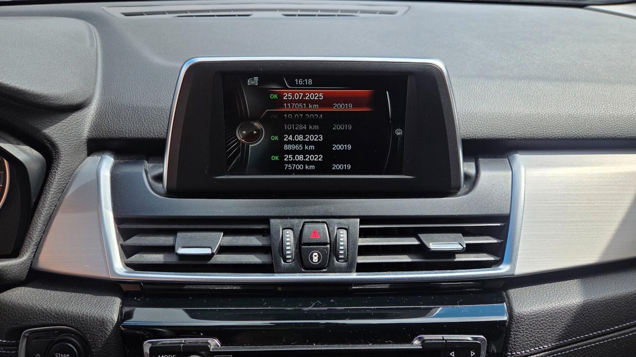 Bmw 2er Active Tourer 218i Luxury