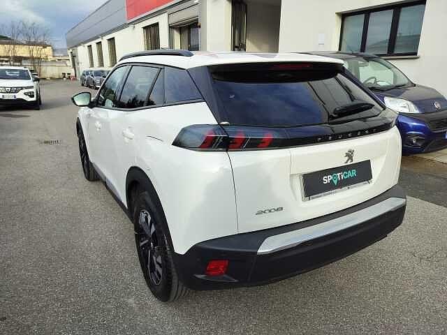 Peugeot 2008 PureTech 100 S&S Allure Pack