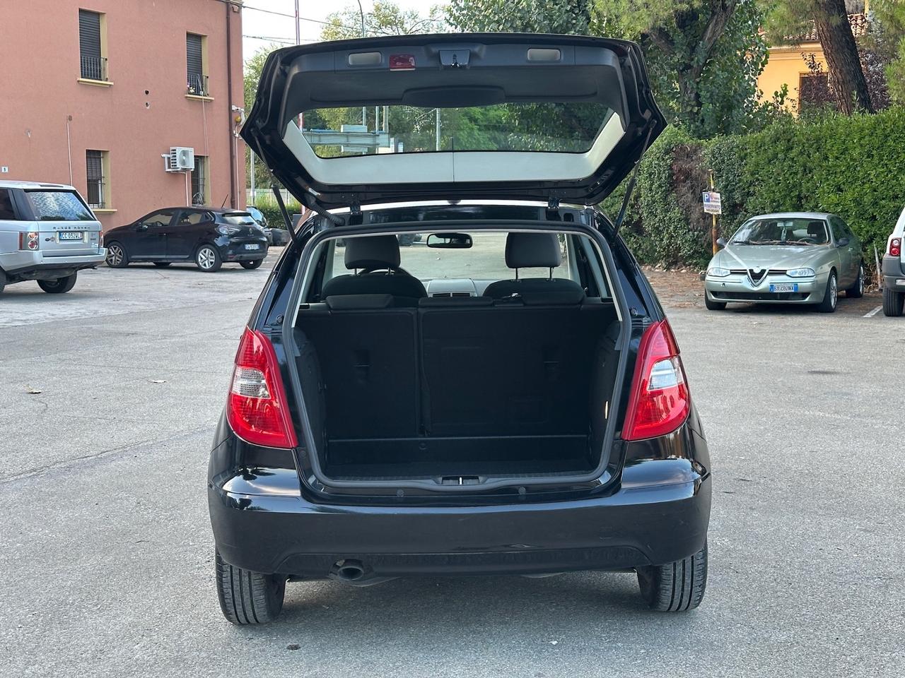 Mercedes-benz A 160 CDI BlueEFFICIENCY Executive
