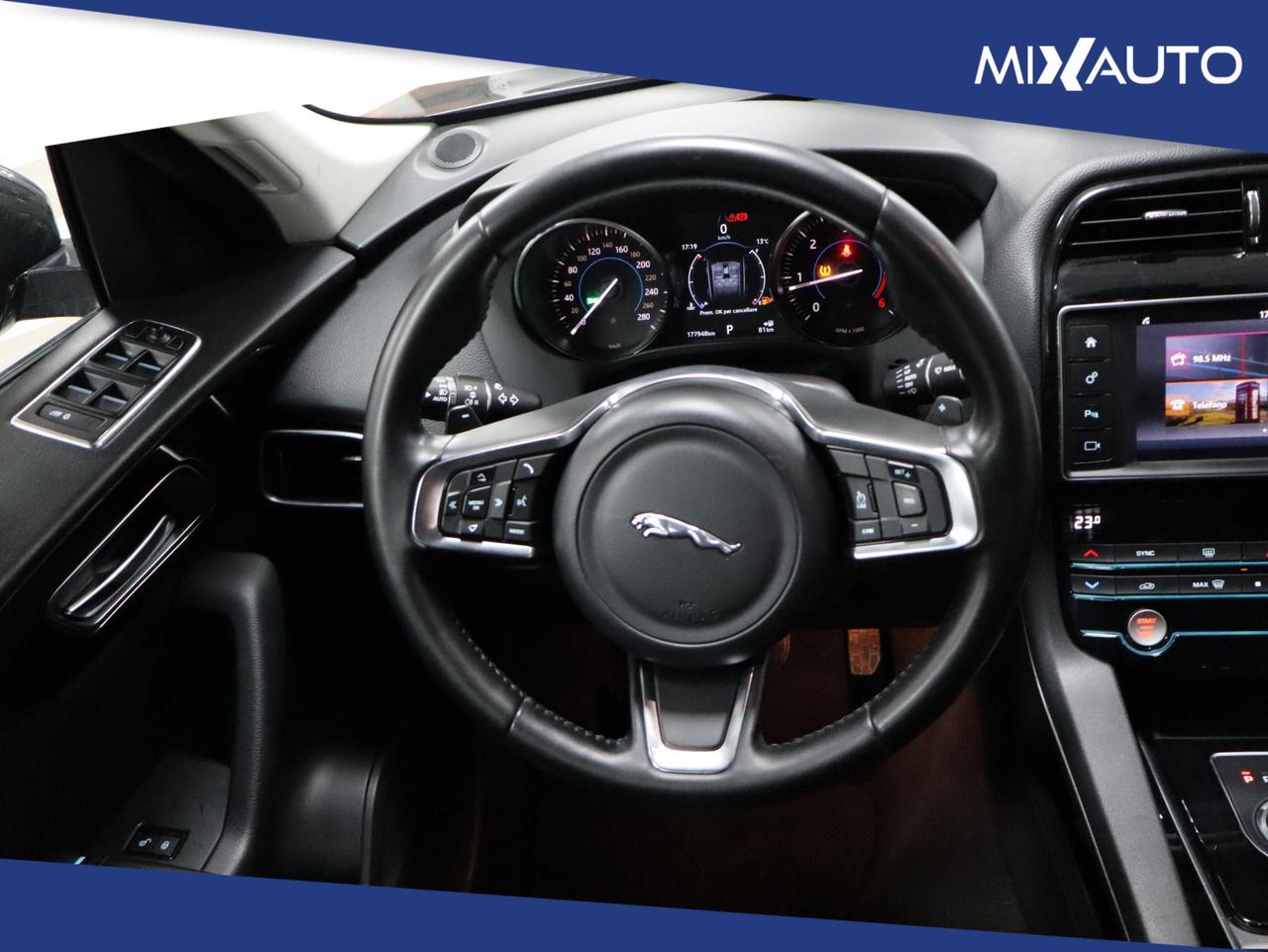 Jaguar F-Pace 2.0d i4 Pure AWD 180CV AUTO