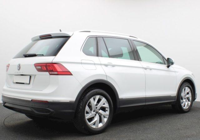 VOLKSWAGEN Tiguan 2.0 TDI SCR Movie Led Cerchi18 ACC Gancio Traino