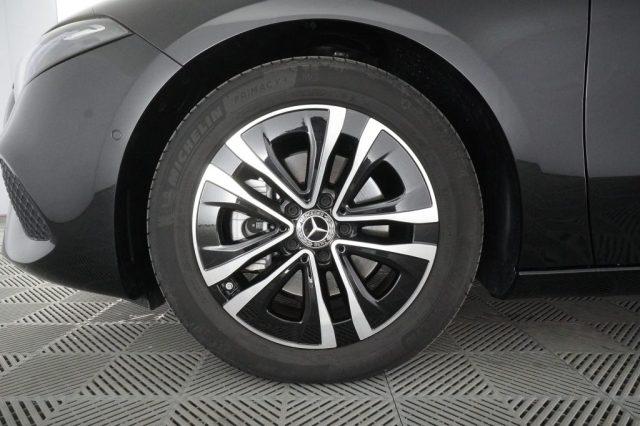 MERCEDES-BENZ A 180 A 180 Automatic Progressive Advanced