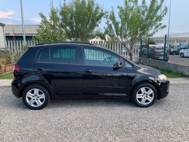 VOLKSWAGEN Golf Plus 1.6 TDI DPF Comf. BlueM. Tech.