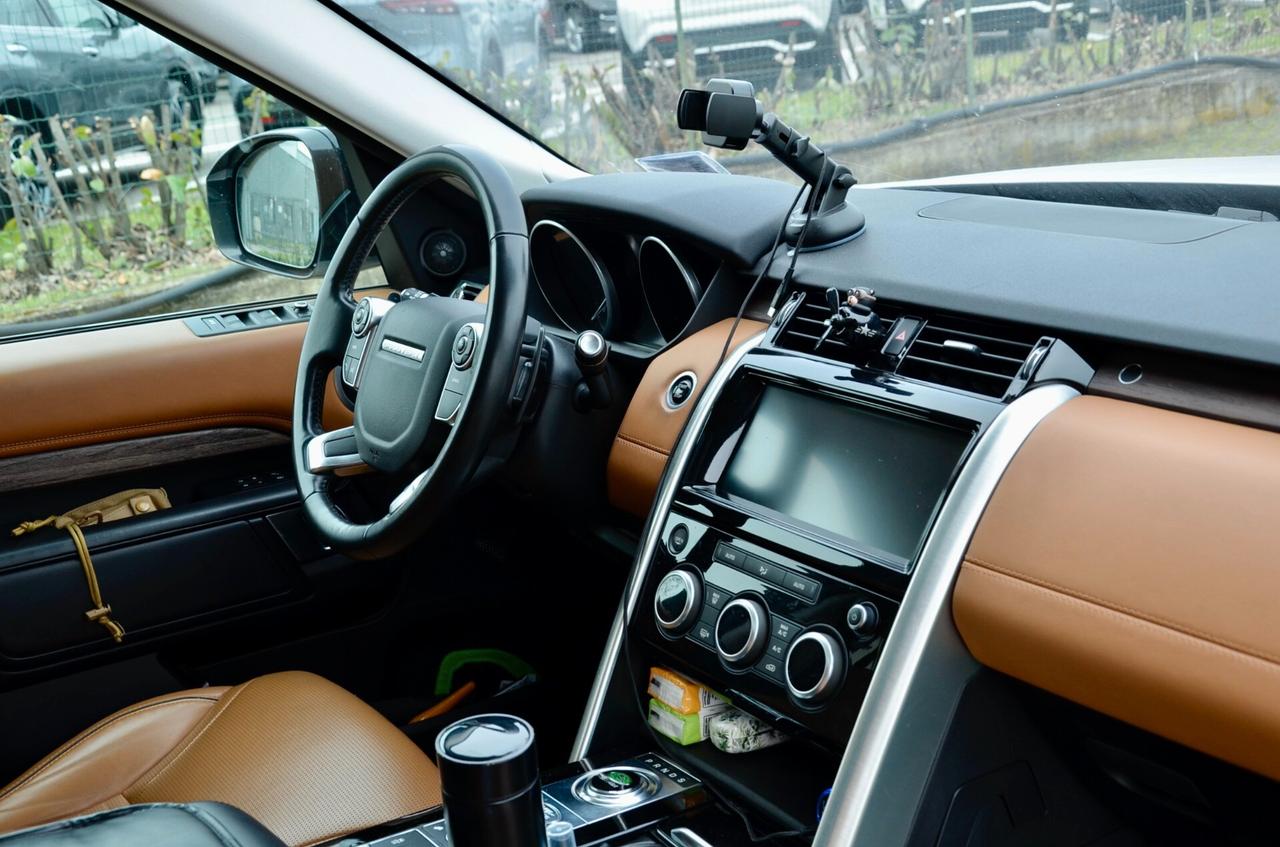 LAND ROVER DISCOVERY 2.0 SD4 HSE LUXURY 240cv AUTO 5 POSTI, SERVICE LAND ROVER, TETTO, HI-FI MERIDIAN, FULL LED, PELLE, PERMUTE