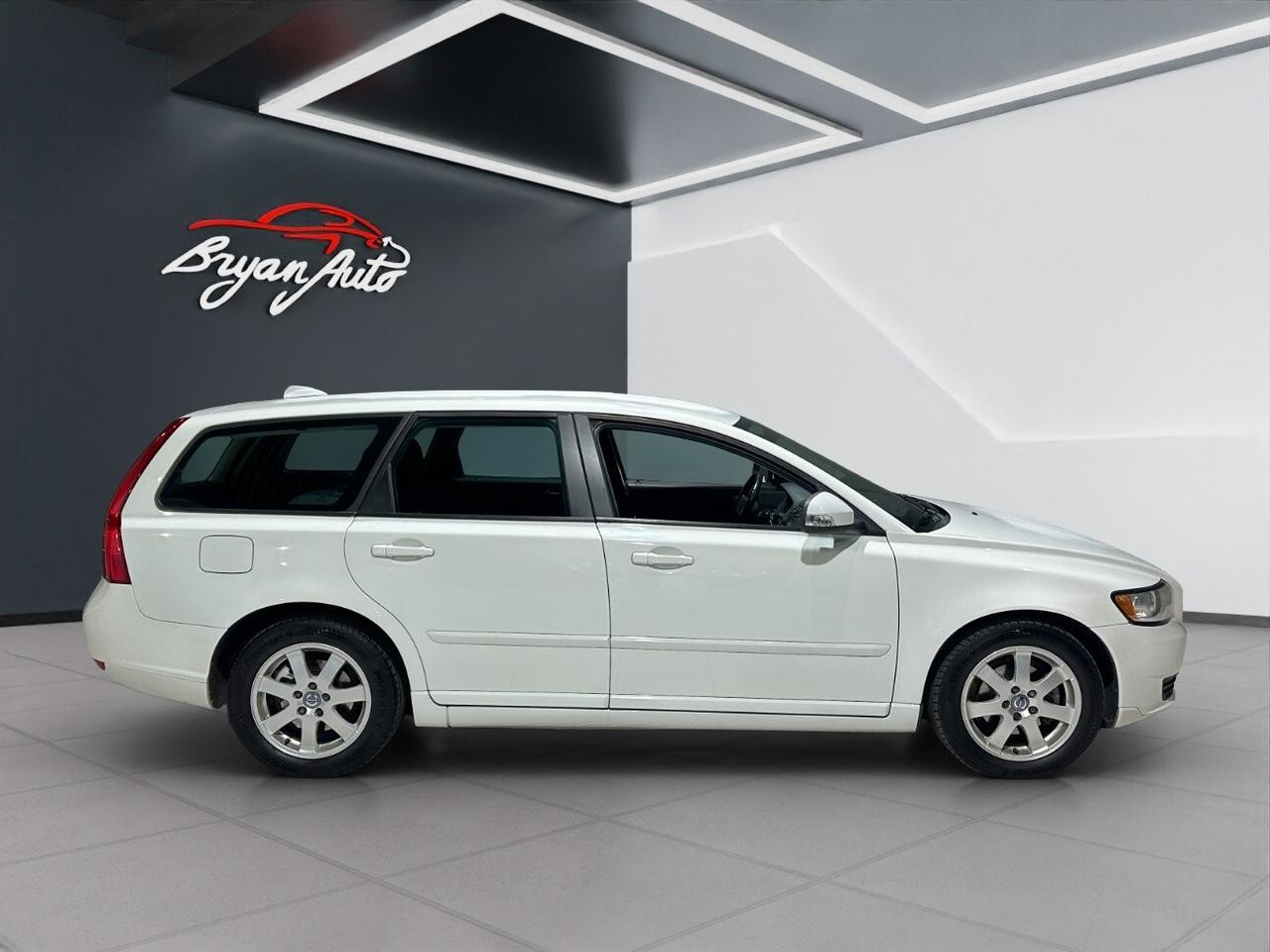 Volvo V50 D2 POLAR