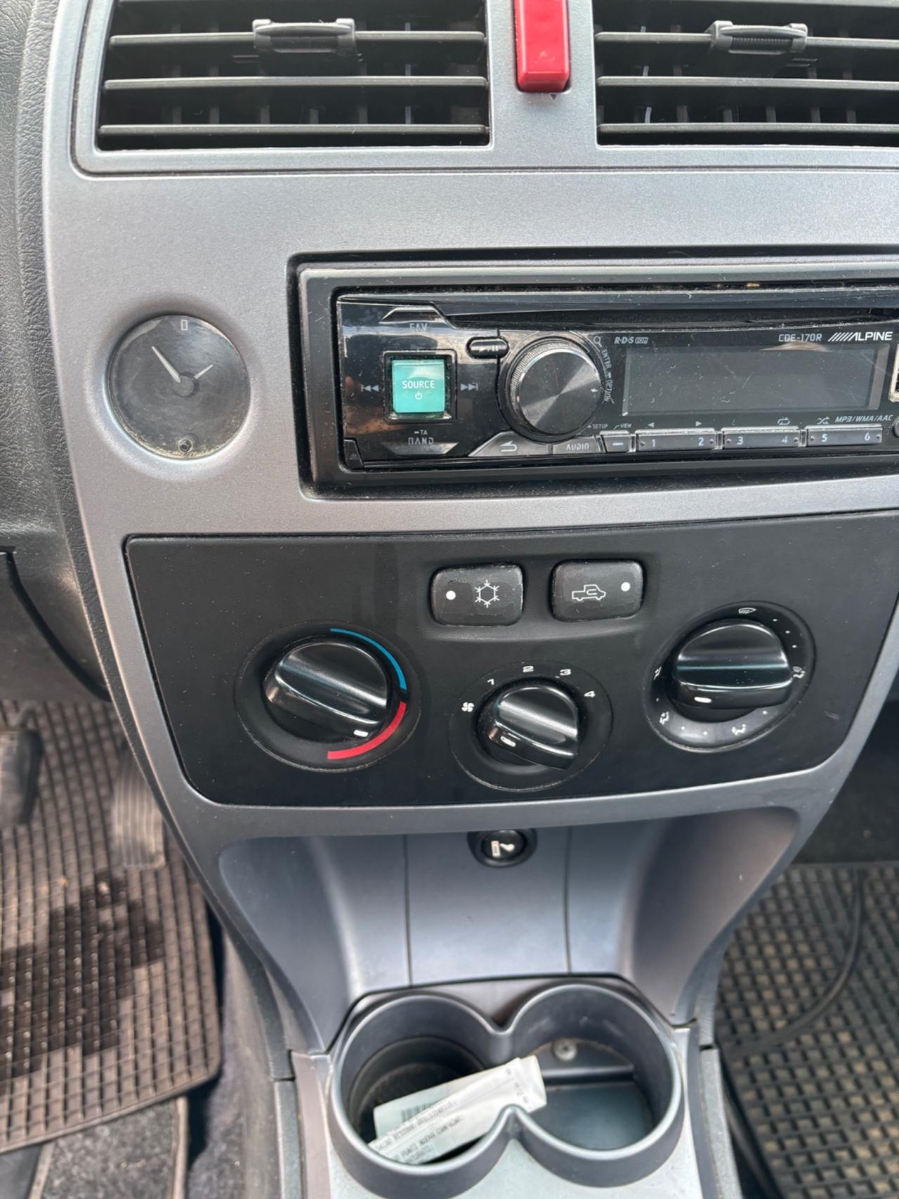 Tata Xenon 2.2 Dicor 4x2 cassone Lungo