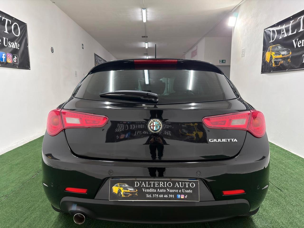 Alfa Romeo Giulietta 1.6 JTDm-2 105 CV Exclusive