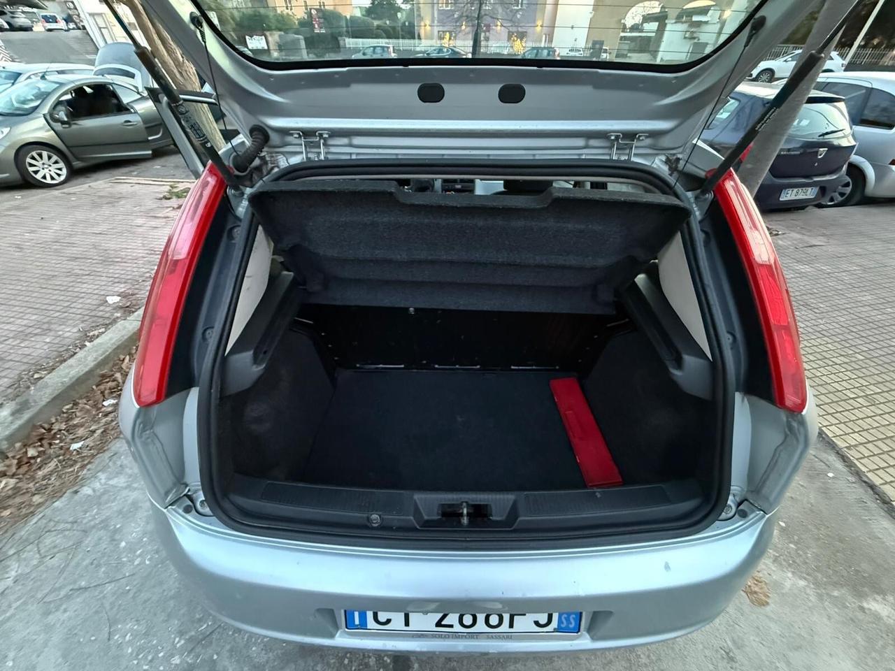 Fiat Punto 1.2 BENZINA 5 porte DYNAMIC