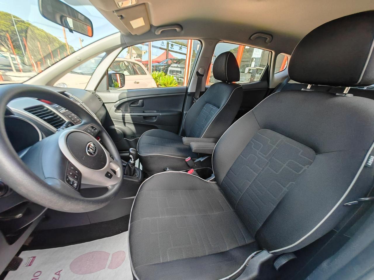 Kia Venga 1.4 diesel 04/2016 Cv90 NEOPATENTATI