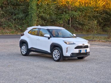 Toyota Yaris Cross 1.5 Hybrid 5p. E-CVT Business E6 Automatica NEO 2022