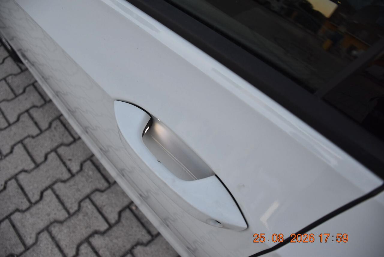 Volkswagen Golf 1.5 TGI Style