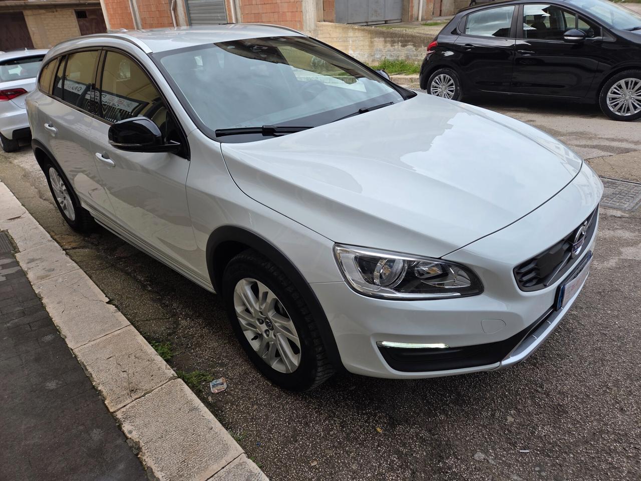 VOLVO V60 CROSSCOUNTRY 2.0 150 CV KM CERTIFIC 2016