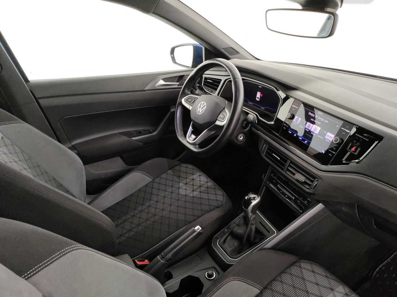 Volkswagen Polo 1.0 tsi r-line 95cv