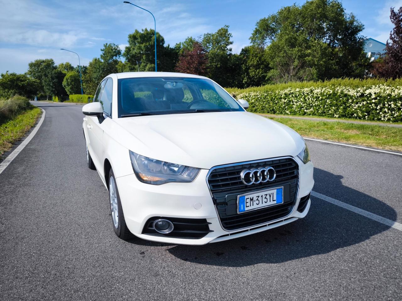 AUDI A1 1,6 TDI- OK NEOPATENTATI