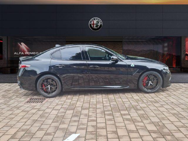 ALFA ROMEO Giulia 2.9 V6 Bi-Turbo AT8 Quadrifoglio