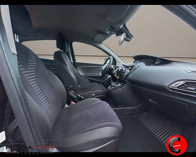 LANCIA Ypsilon 0.9 TwinAir 85 CV 5 porte S&S DFN Platinum