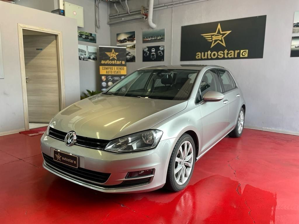 Volkswagen Golf 1.6 tdi 105 cv trendline 5p