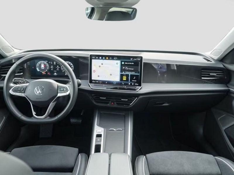 Volkswagen Passat Variant Passat Variant 1.5 eTSI DSG Business *IQ-Drive LED NAVI CAMERA GANCIO TRAINO