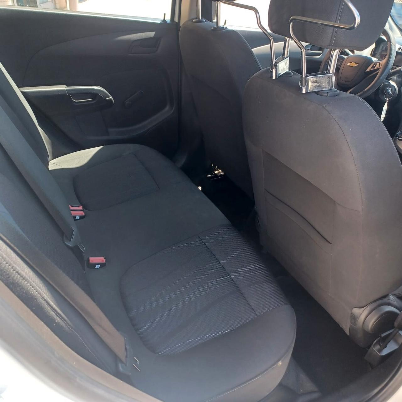 147018 KM AVEO 1.3 MJTD (MOTORE FIAT) NEOPATENTATI
