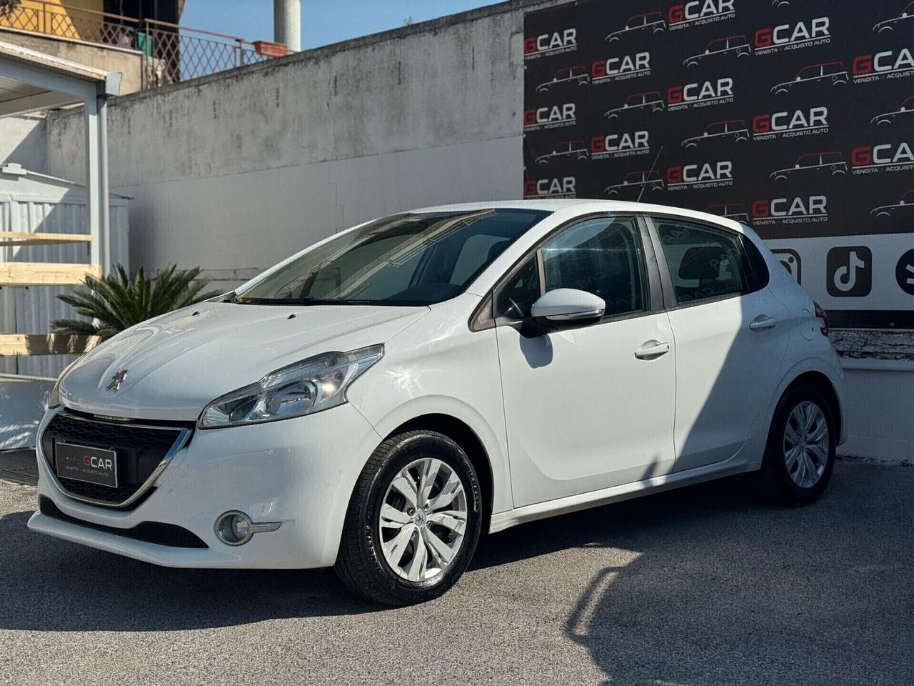 Peugeot 208 1.2 VTi 82 CV 5 porte Allure