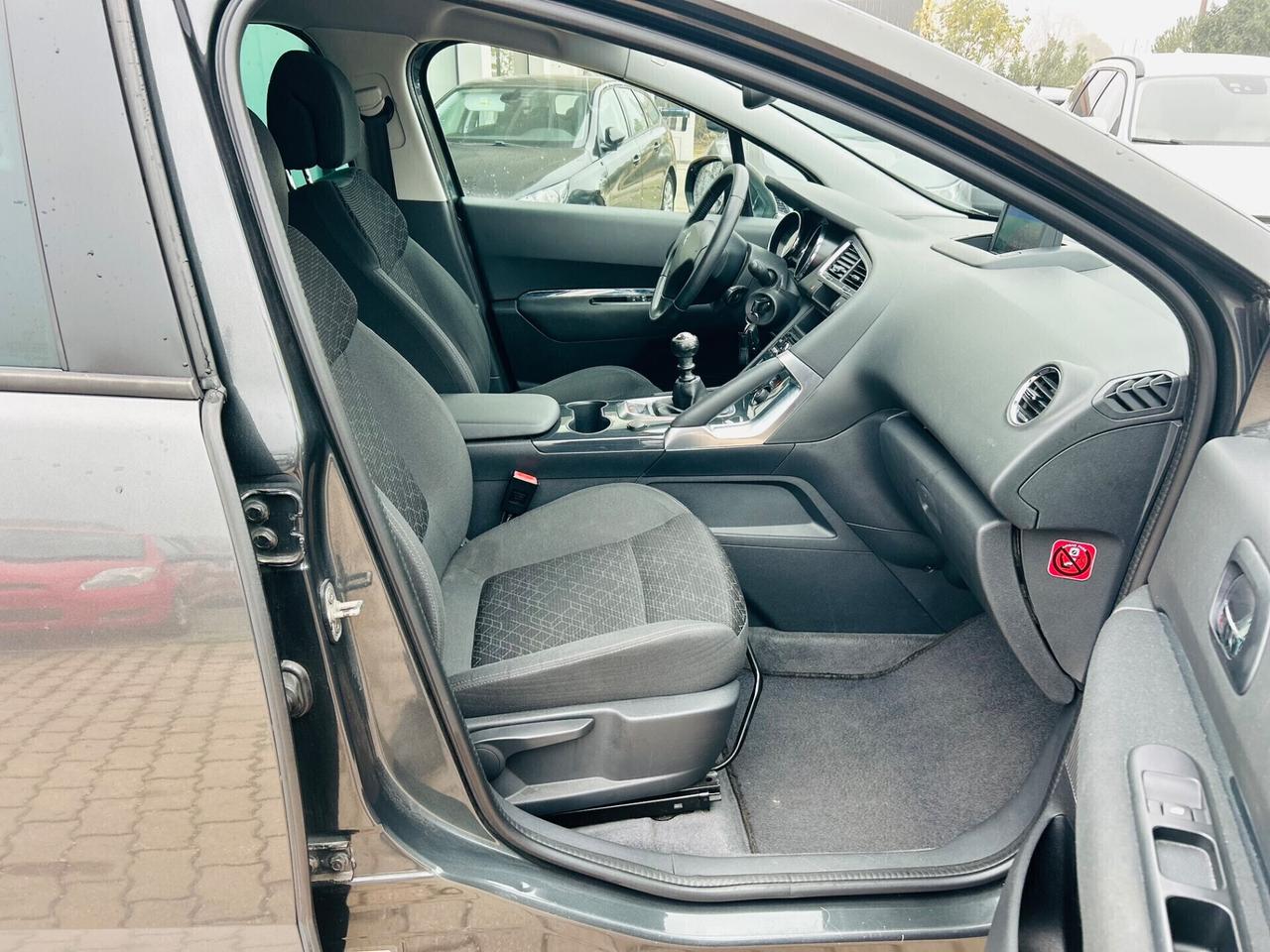 Peugeot 3008 BlueHDi 120 SeS Crossway