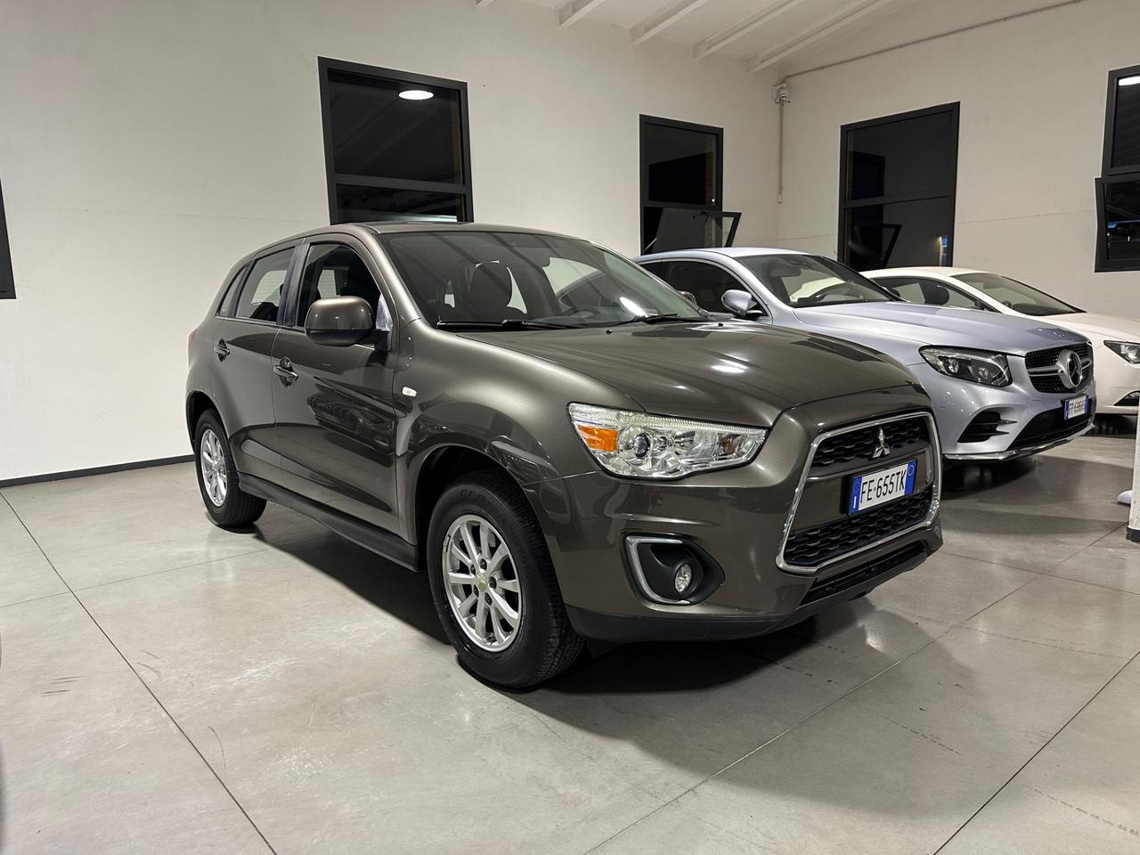 Mitsubishi ASX 1.6 DI-D 114 CV 2WD Instyle Panoramic