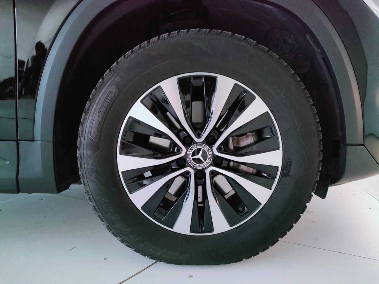 Mercedes-Benz GLA-H247 2020 - GLA 180 d Business auto