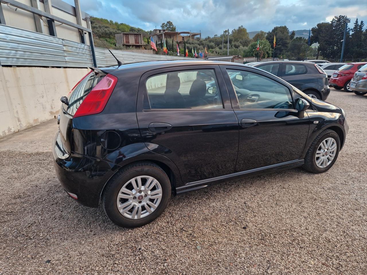 Fiat Punto 1.3 MJT II S&S 85 CV 5 porte ECO Young