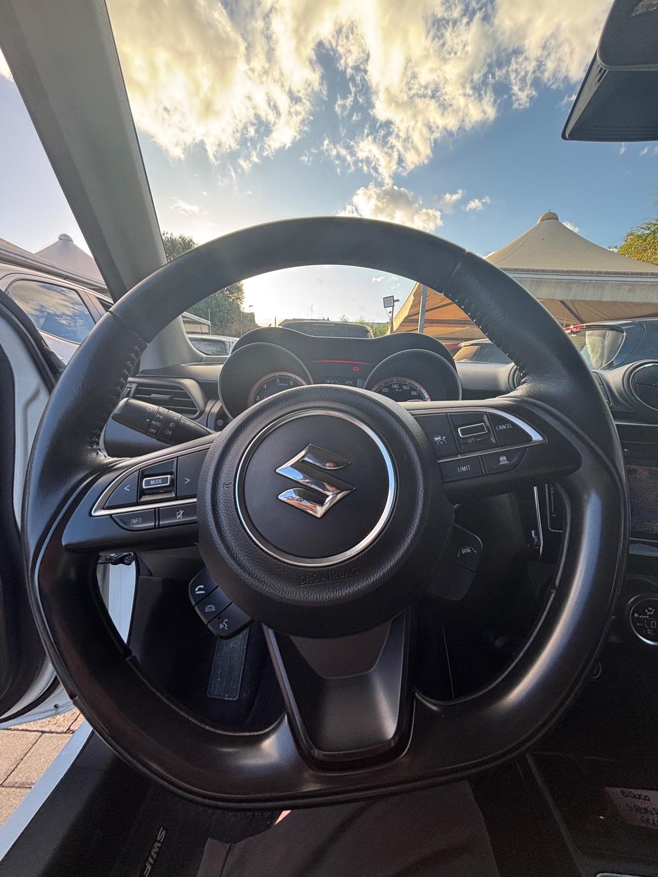 Suzuki Swift 1.2 Hybrid Top 2021 automatica