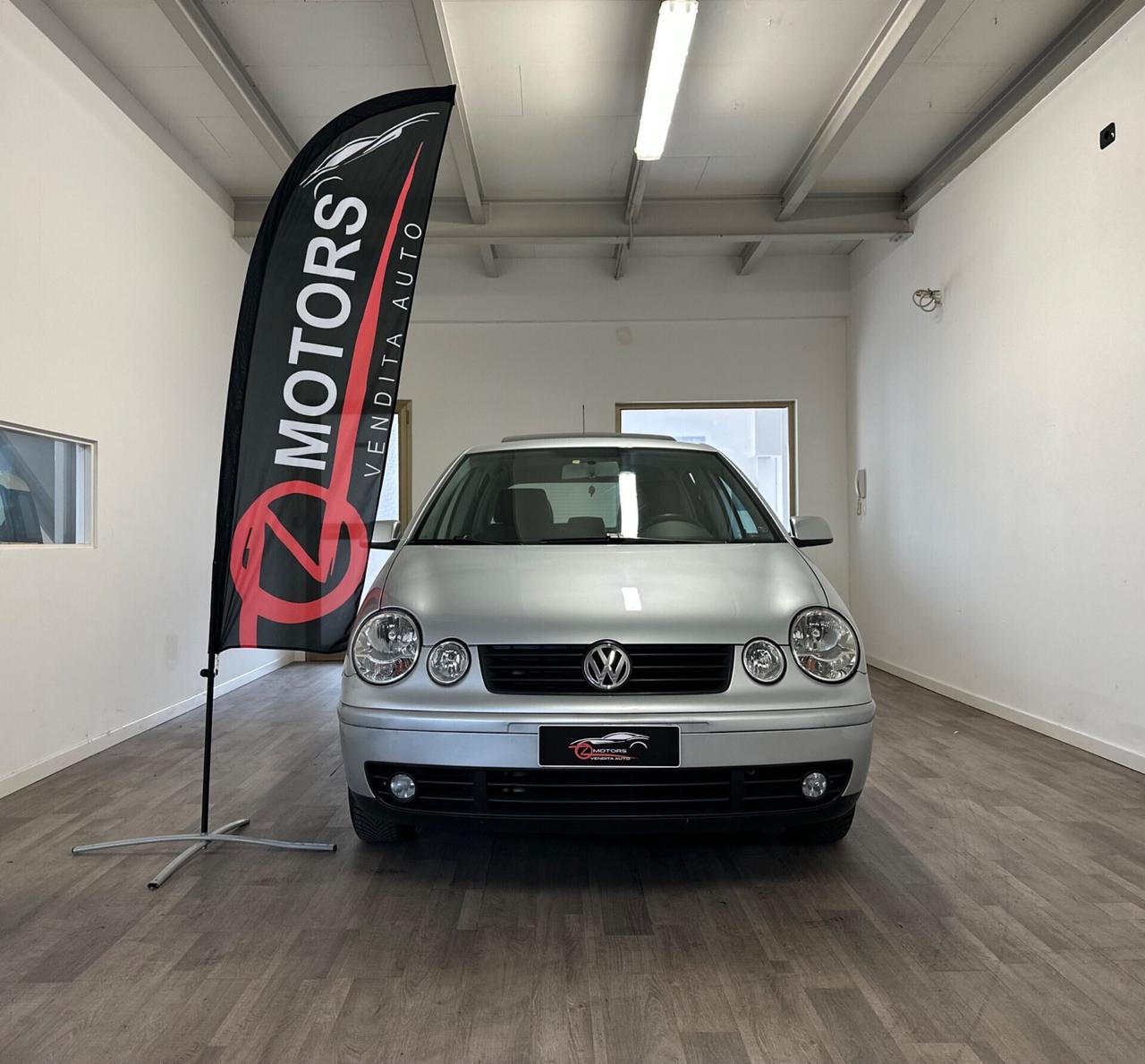 Volkswagen Polo 1.4 16V 5p. Comfortline AUTOMATICA NEOPATENTATI