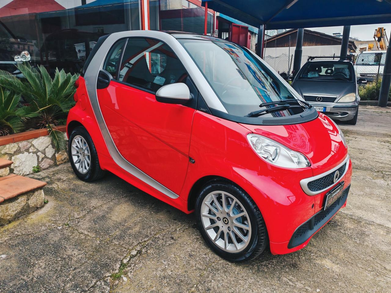 Smart Fortwo 1,0 benzina 05/2014 Cv70 Passion
